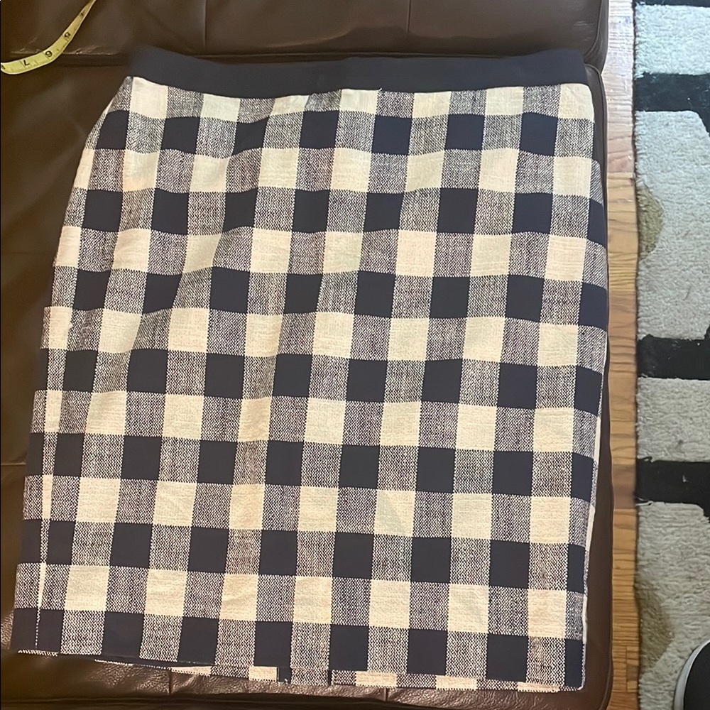 J. Crew Navy and Cream Gingham Print Linen and Cotton Blend Pencil Skirt
